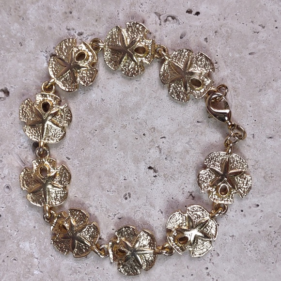 Golden Sand Dollar Bracelet - Picture 3 of 5